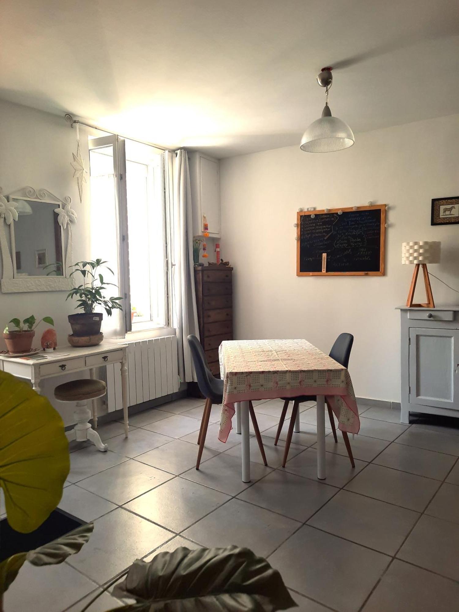 Agreable Appartement T2 Proche Centre Nîmes Exterior foto